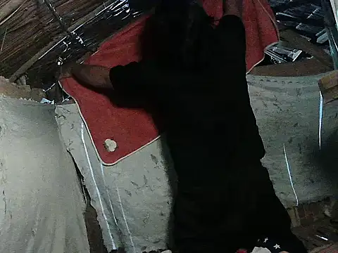 Huntrix2025 online show from January 14, 2:55 pm