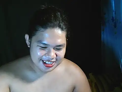 Snapshot of Huntrix2025 chatting on July 18, 8:51 am Huntrix2025 online show from July 18, 8:51 am