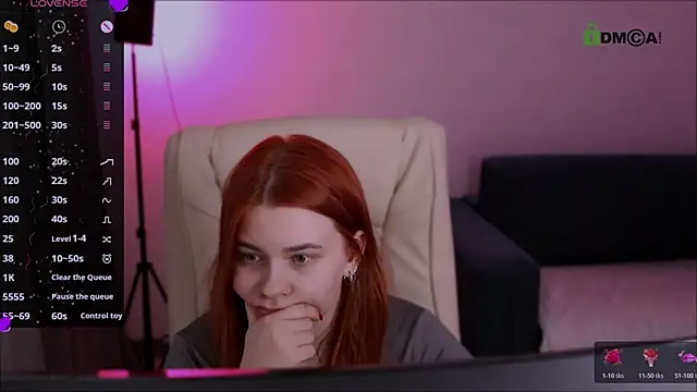 red  dizzy online show from March 2, 1:18 pm