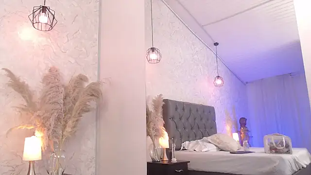 Sabriinaa Foxx online show from April 17, 1:25 pm