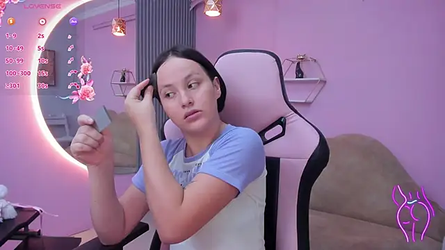 sofi  18  online show from February 5, 4:55 pm