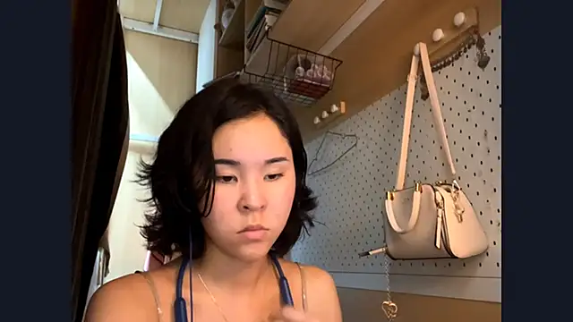JennyCarpenter online show from May 20, 7:47 am