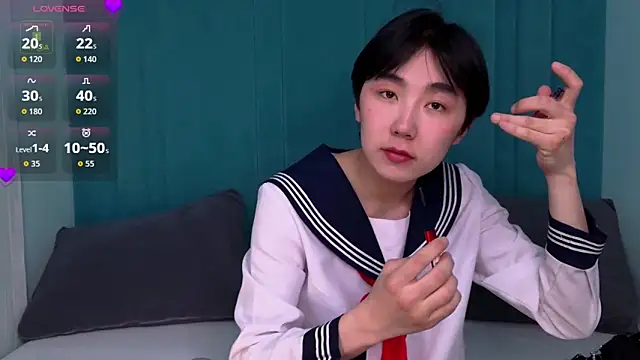 HeejinWang online show from May 15, 10:33 am