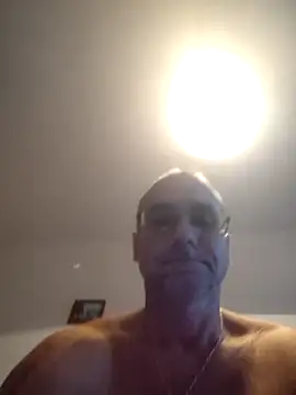 chcem1975 online show from December 3, 8:56 am