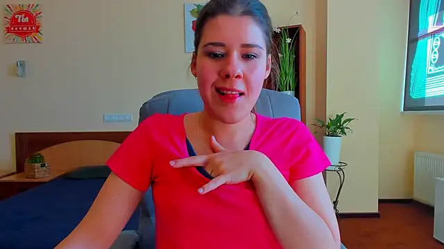 Joannia online show from October 5, 8:45 am