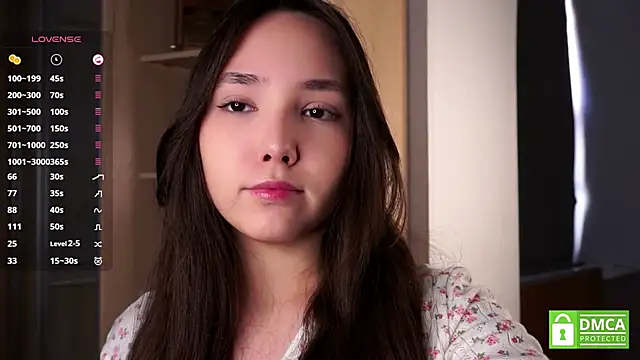 RenaeConnerley online show from October 3, 5:15 am