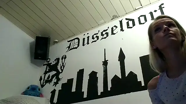 Dark666Sunshine online show from November 16, 4:23 pm