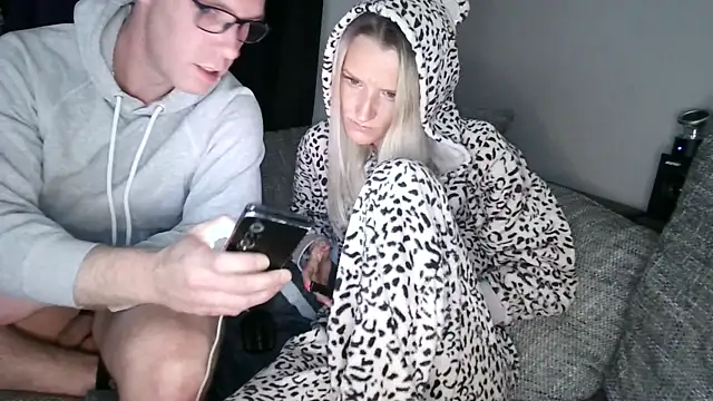 Dark666Sunshine online show from November 18, 12:27 am