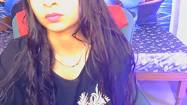 Snapshot of alaviya-19 chatting on July 7, 10:52 am alaviya-19 online show from July 7, 10:52 am