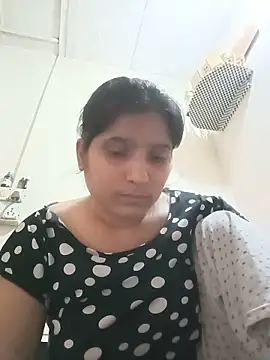 aliya-jaan71 online show from May 15, 7:04 am