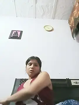 aliya-jaan71 online show from May 26, 10:22 am