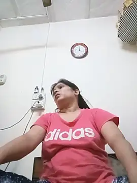 aliya-jaan71 online show from May 30, 10:34 am