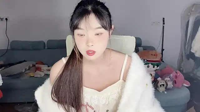 Akong11 online show from March 27, 1:33 pm