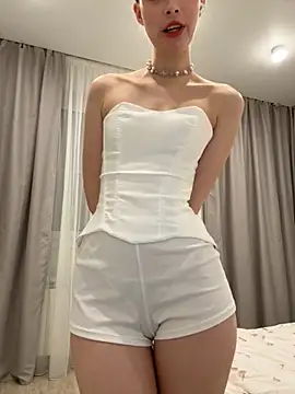 FriendlyFire 18 online show from November 2, 8:22 pm