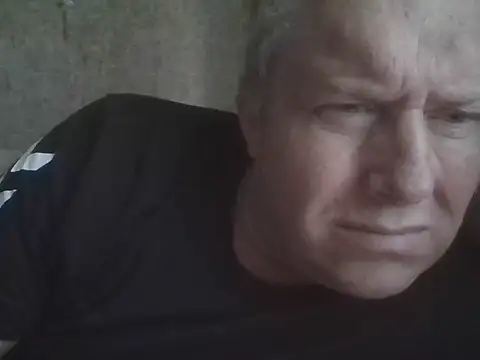 evulis1 online show from September 29, 1:05 pm