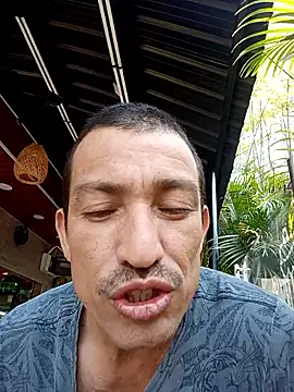 Snapshot of zamir_adam chatting on September 23, 12:08 pm zamir adam online show from September 23, 12:08 pm