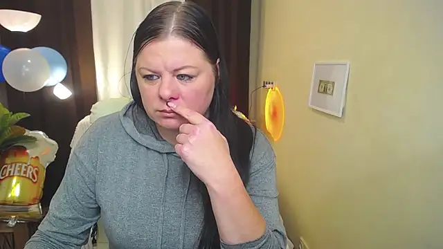 BritneyRaine online show from September 28, 5:57 am