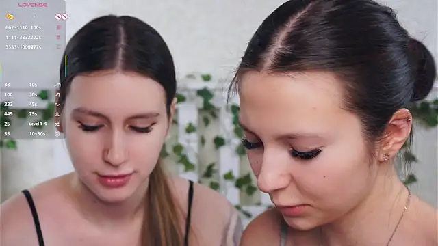 GabrielleLynchard online show from February 13, 8:27 pm