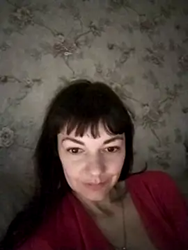 Snapshot of AliceSwan1122 chatting on July 2, 8:37 pm AliceSwan1122 online show from July 2, 8:37 pm