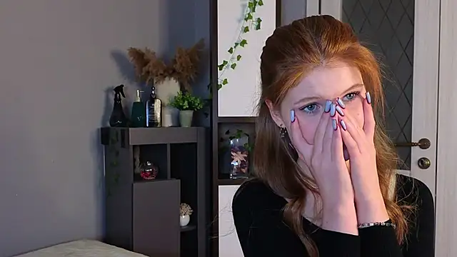 Snapshot of pielittle chatting on September 29, 4:39 am pielittle online show from September 29, 4:39 am