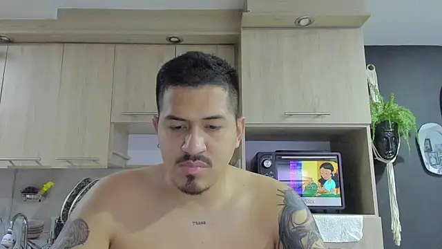 Snapshot of Arnolwilliams chatting on September 17, 11:17 pm Arnolwilliams online show from September 17, 11:17 pm