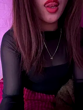 Moon pusy online show from January 7, 1:24 pm