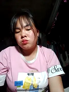 emilyzz online show from February 6, 5:12 am