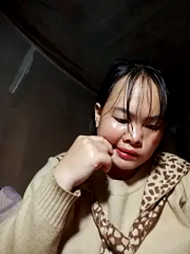 emilyzz online show from March 15, 9:37 am