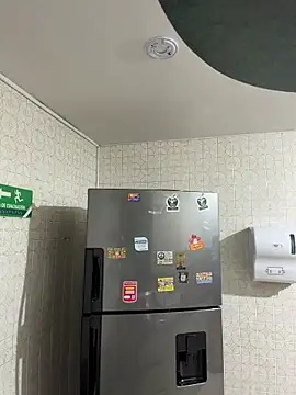 krisstenSantos online show from January 16, 1:59 pm