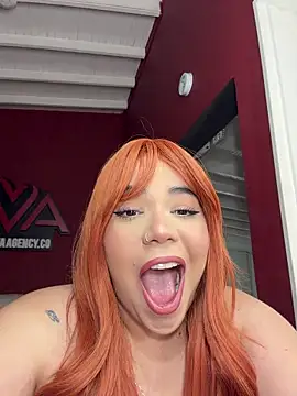 Snapshot of krisstenSantos chatting on May 14, 4:47 pm krisstenSantos online show from May 14, 4:47 pm