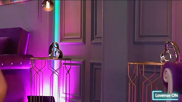 Snapshot of SiennaJayden chatting on November 25, 6:41 pm SiennaJayden online show from November 25, 6:41 pm