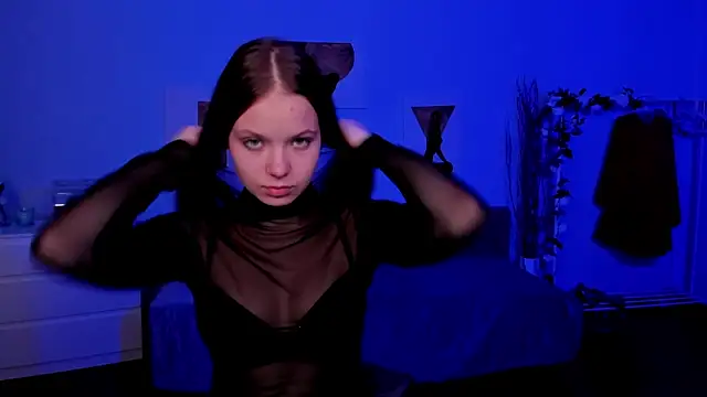 BetsyKiss online show from November 27, 5:04 pm