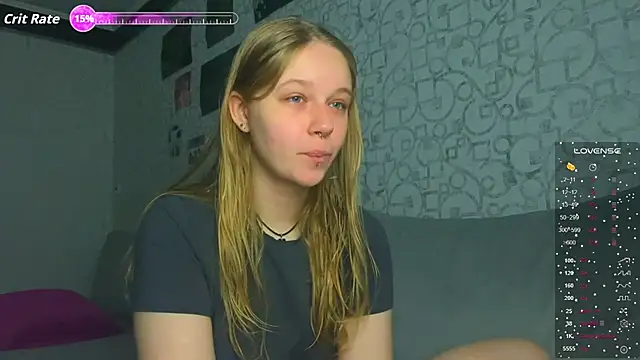 Snapshot of Dory_liss chatting on September 24, 6:17 am Dory liss online show from September 24, 6:17 am