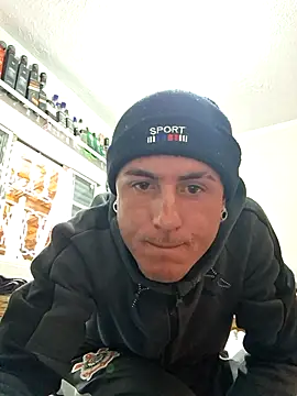 Snapshot of Bottz777 chatting on October 10, 6:40 pm Bottz777 online show from October 10, 6:40 pm