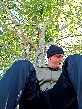 Snapshot of Bottz777 chatting on November 11, 12:05 pm Bottz777 online show from November 11, 12:05 pm