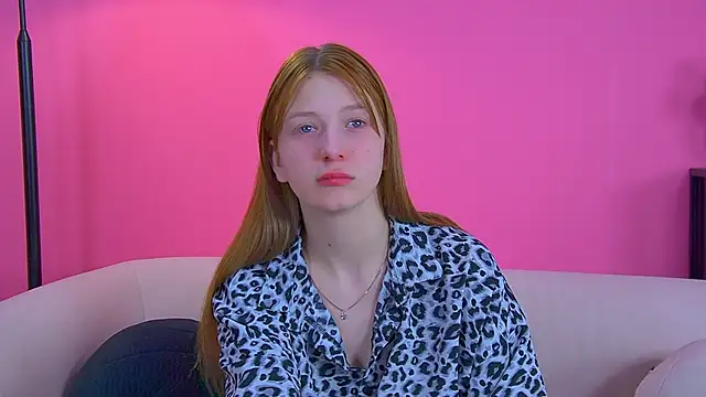 BeatriceBinoche online show from November 27, 6:32 pm