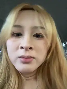 yuki june online show from October 28, 9:35 am