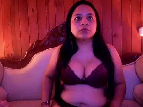 Snapshot of KatheWindslet chatting on October 17, 3:31 am KatheWindslet online show from October 17, 3:31 am