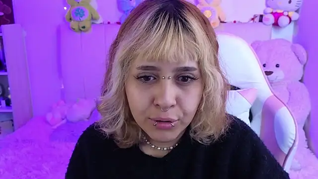 NekoWaifu online show from March 9, 1:59 pm