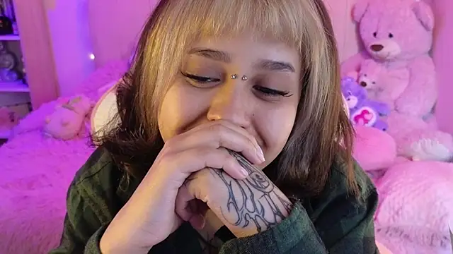 NekoWaifu online show from March 18, 2:31 pm