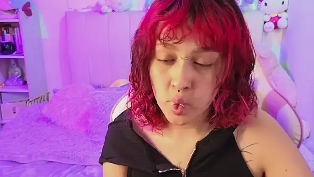 Snapshot of NekoWaifu chatting on July 29, 5:44 pm NekoWaifu online show from July 29, 5:44 pm
