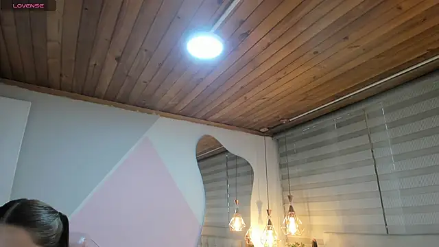 sophiee09  online show from January 16, 1:48 pm