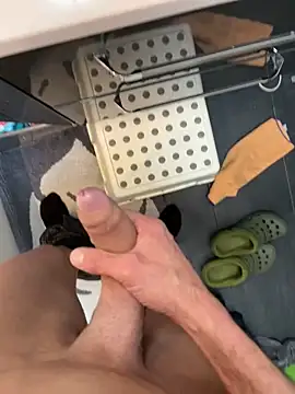 Snapshot of Marcelloxxx88 chatting on February 26, 11:48 pm Marcelloxxx88 online show from February 26, 11:48 pm