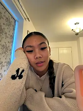 Snapshot of MissCherryyxox chatting on September 24, 5:27 pm MissCherryyxox online show from September 24, 5:27 pm