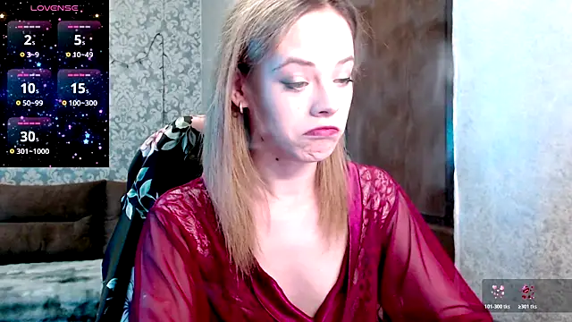 Kate  Loves online show from July 5, 7:54 pm