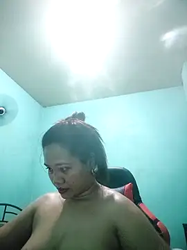 Snapshot of Alyxa_Star chatting on November 1, 1:51 am Alyxa Star online show from November 1, 1:51 am