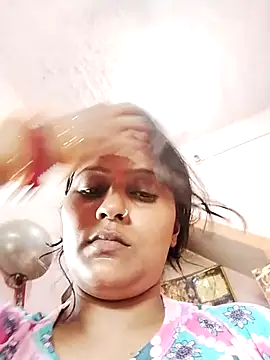 Snapshot of Jasmine_Januja chatting on September 22, 6:04 am Jasmine Januja online show from September 22, 6:04 am