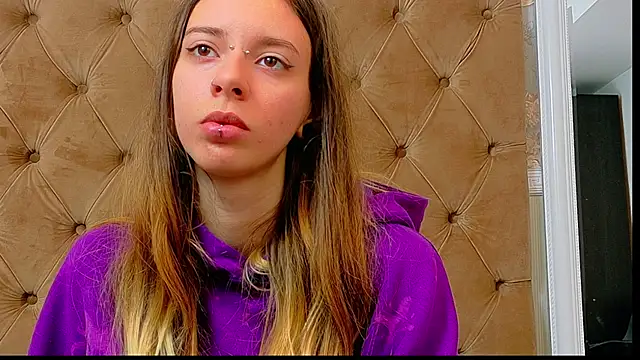 CoraVex online show from May 22, 3:57 am