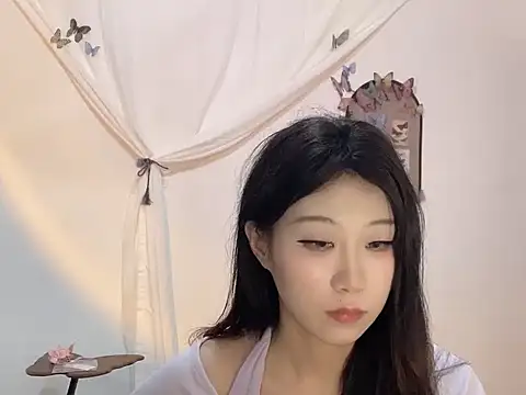 Snapshot of 1X-snake chatting on September 28, 1:05 pm 1X-snake online show from September 28, 1:05 pm