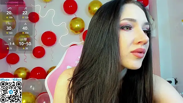 Helen Spark online show from October 10, 1:59 am